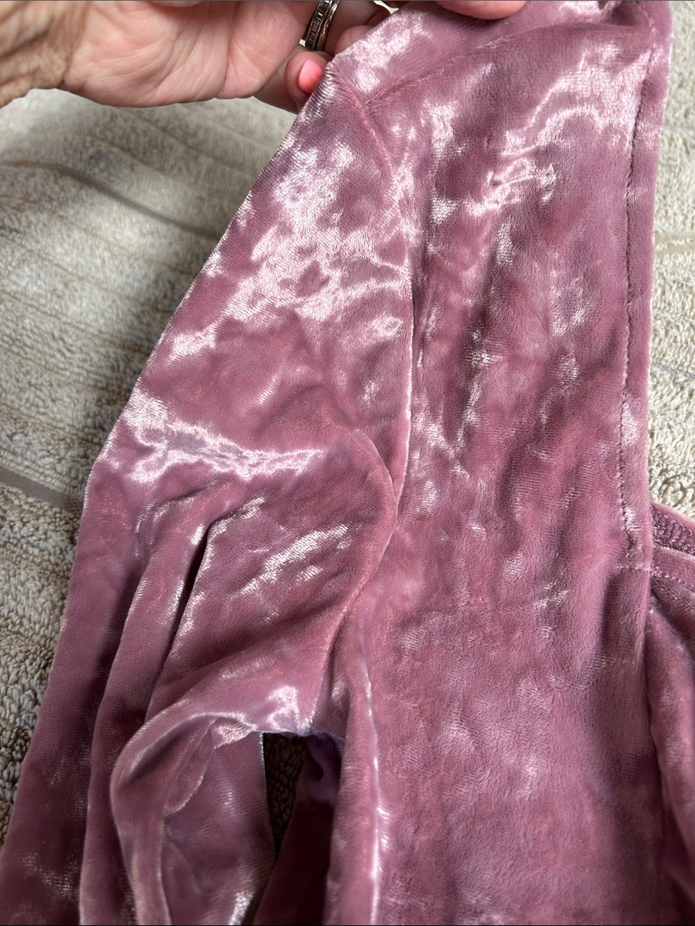 Y2K NWT Women's M Aeropostale Crushed Velvet Long-Sleeve Skater Dress - Mauve - Picture 6 of 6